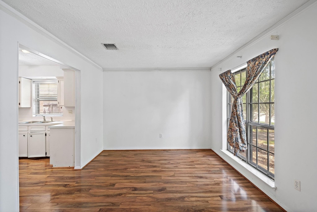 12110 Nova Drive - Photo 8