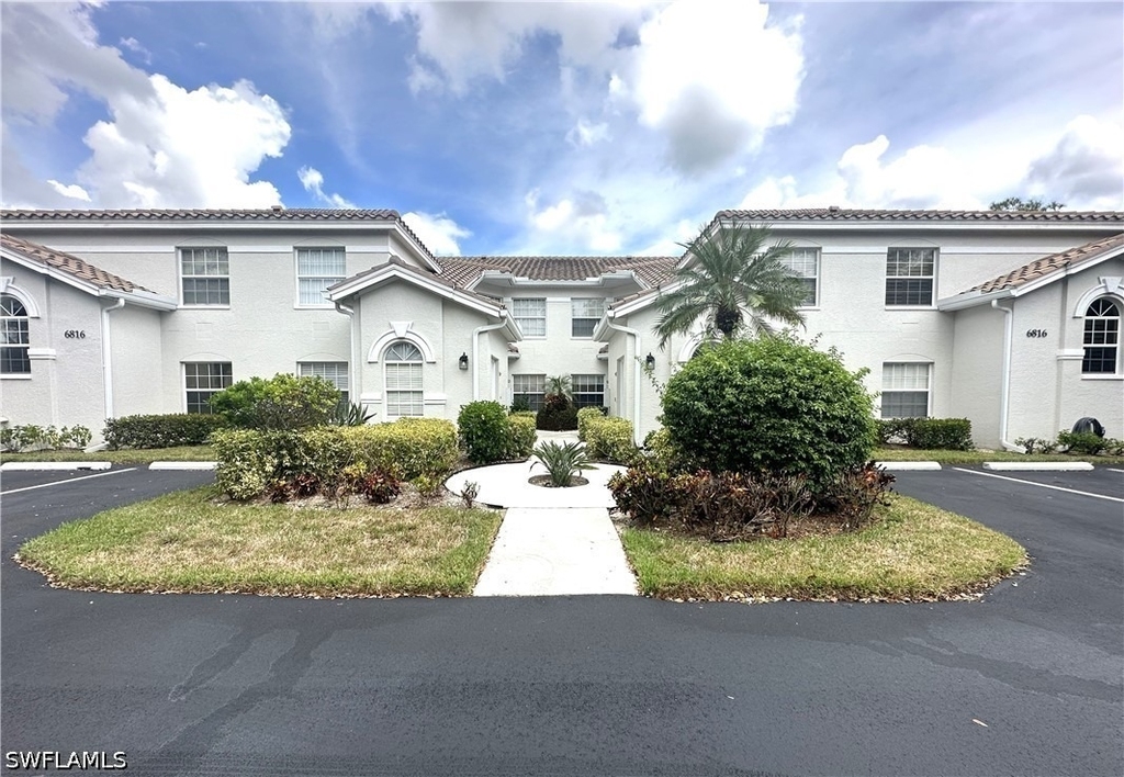 6816 Satinleaf Road S - Photo 1