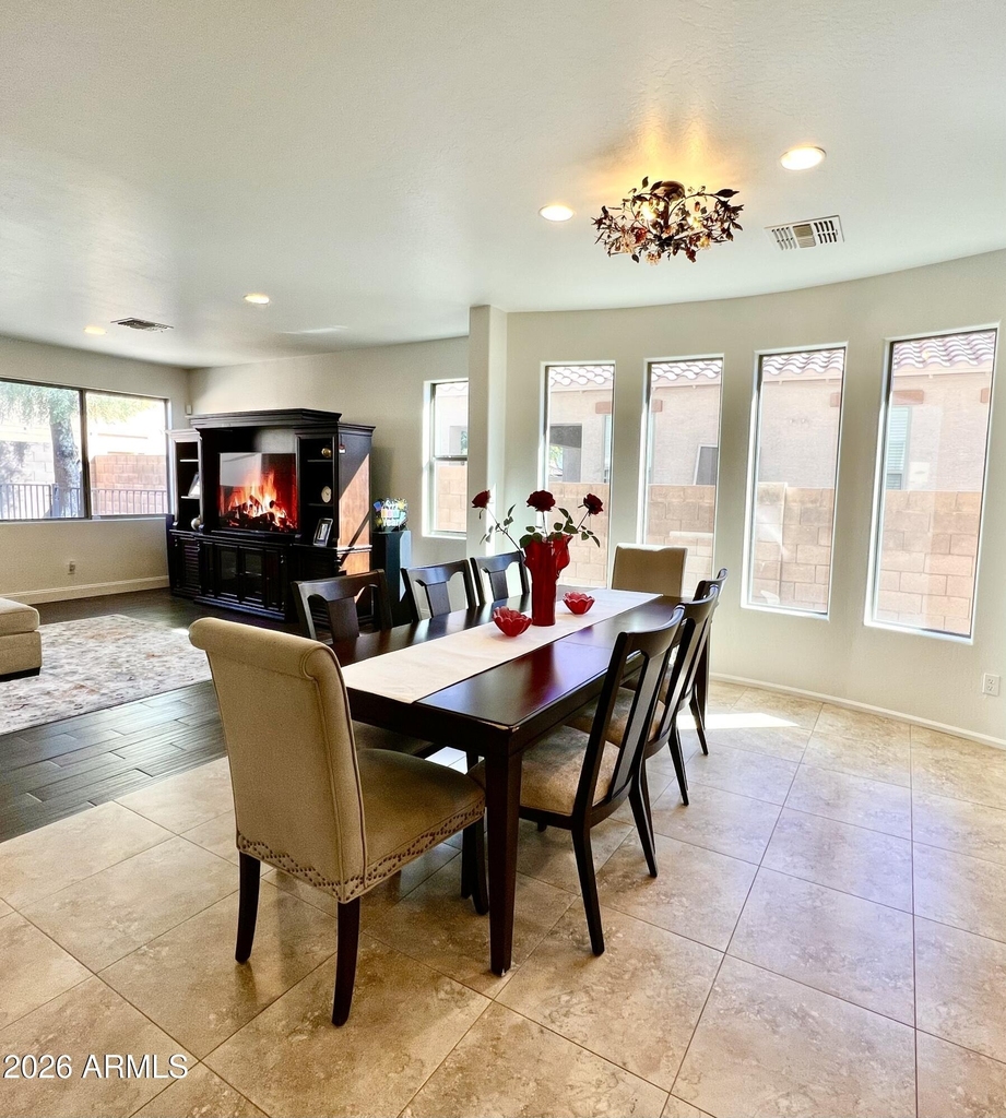 17572 W Andora Street - Photo 11