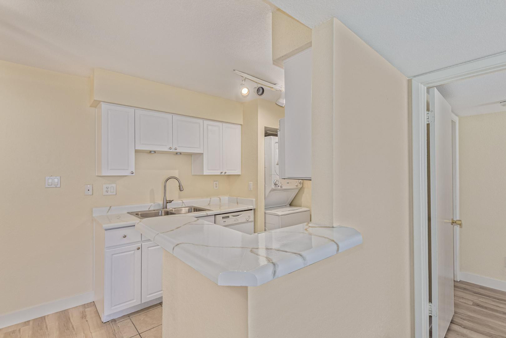 5995 N 78th Street - Photo 22