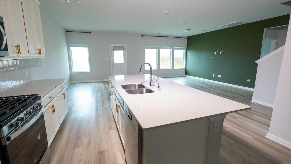 13108 Chapala Way - Photo 6