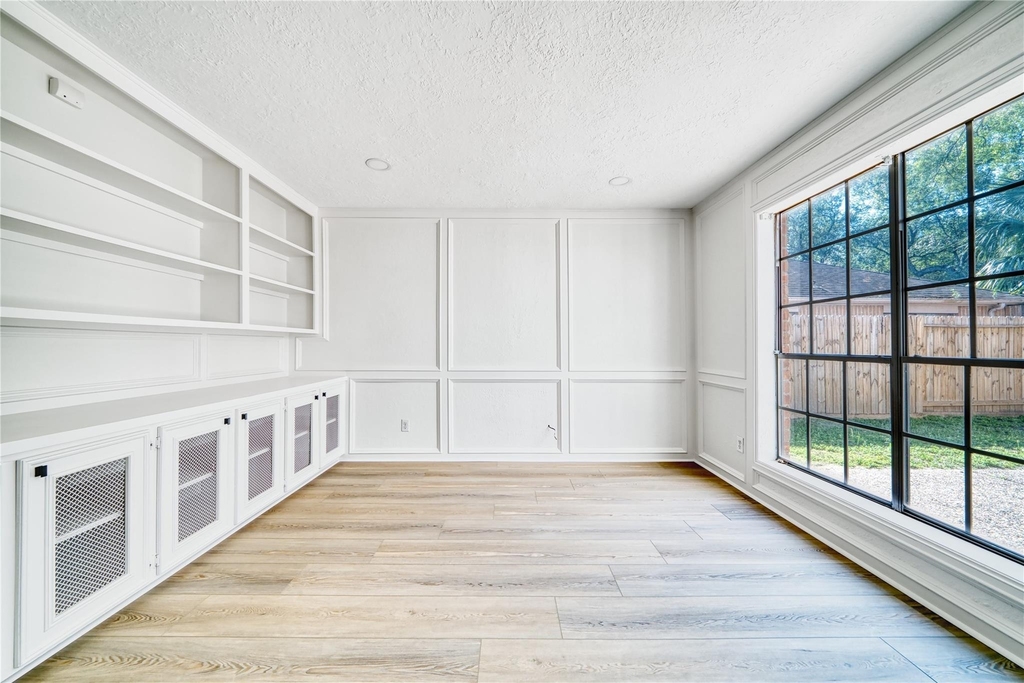 8006 Albin Lane - Photo 16