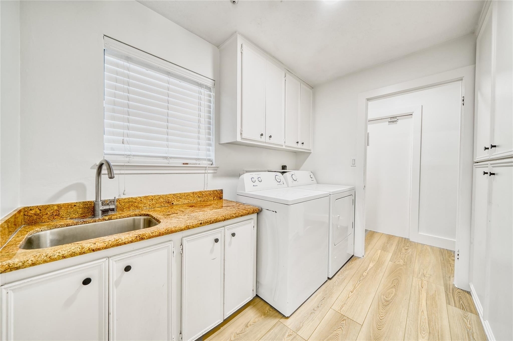 8006 Albin Lane - Photo 14