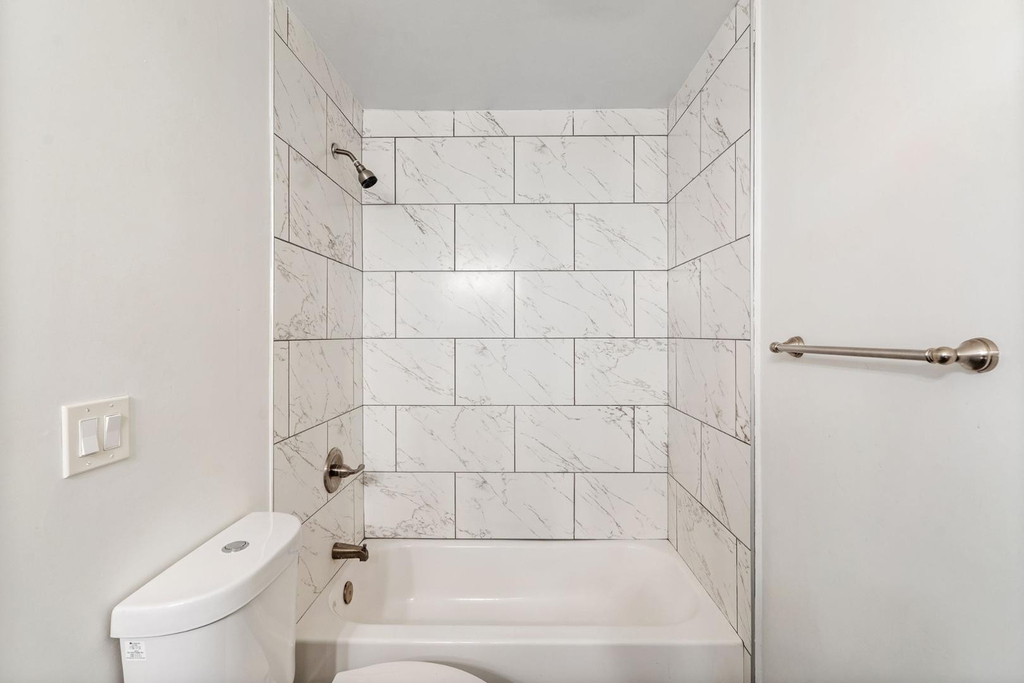 1707 N 18th Street - Photo 2