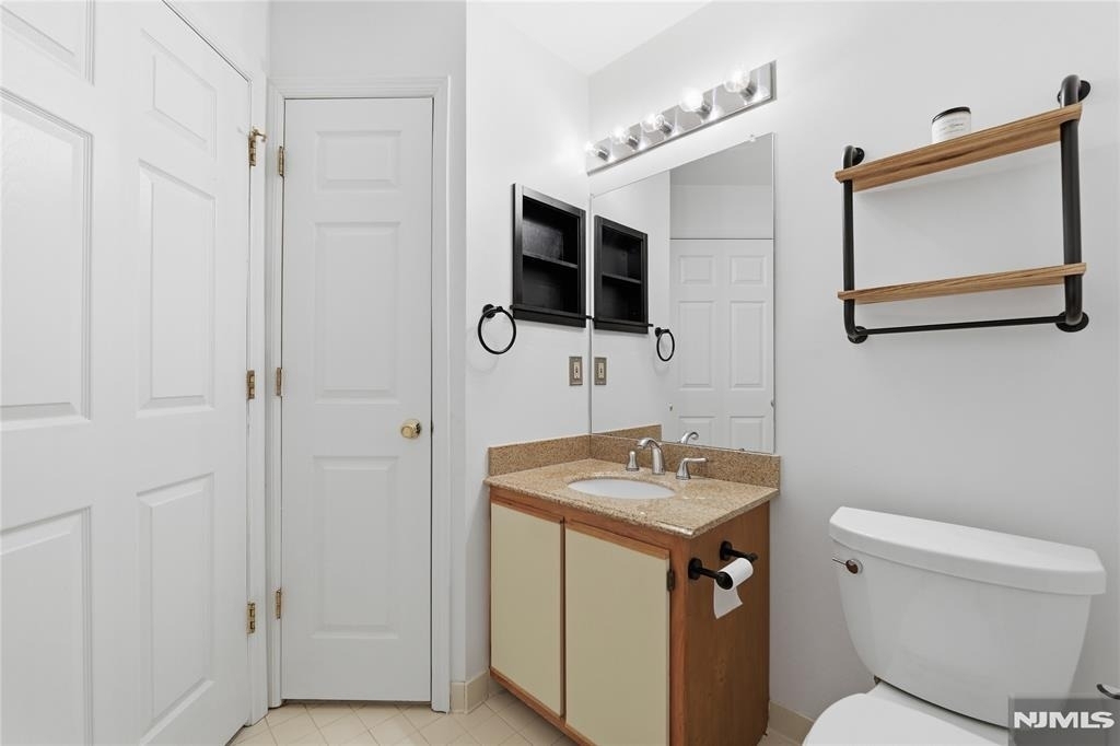 5301 Tudor - Photo 18
