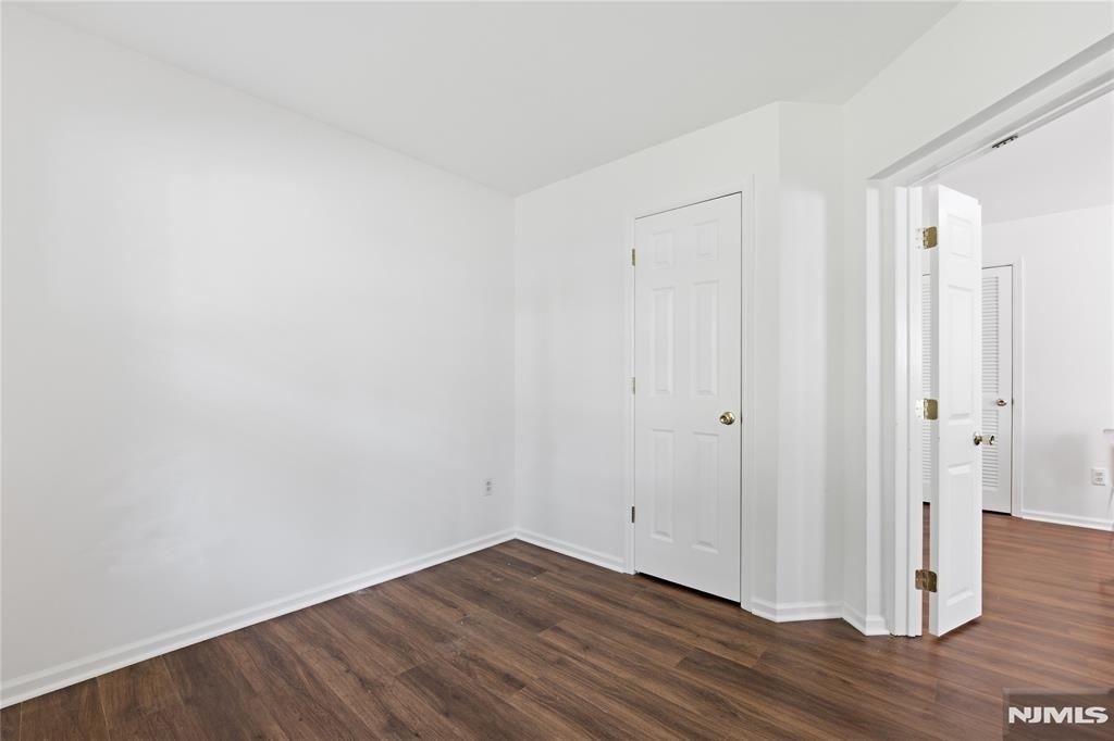 5301 Tudor - Photo 16