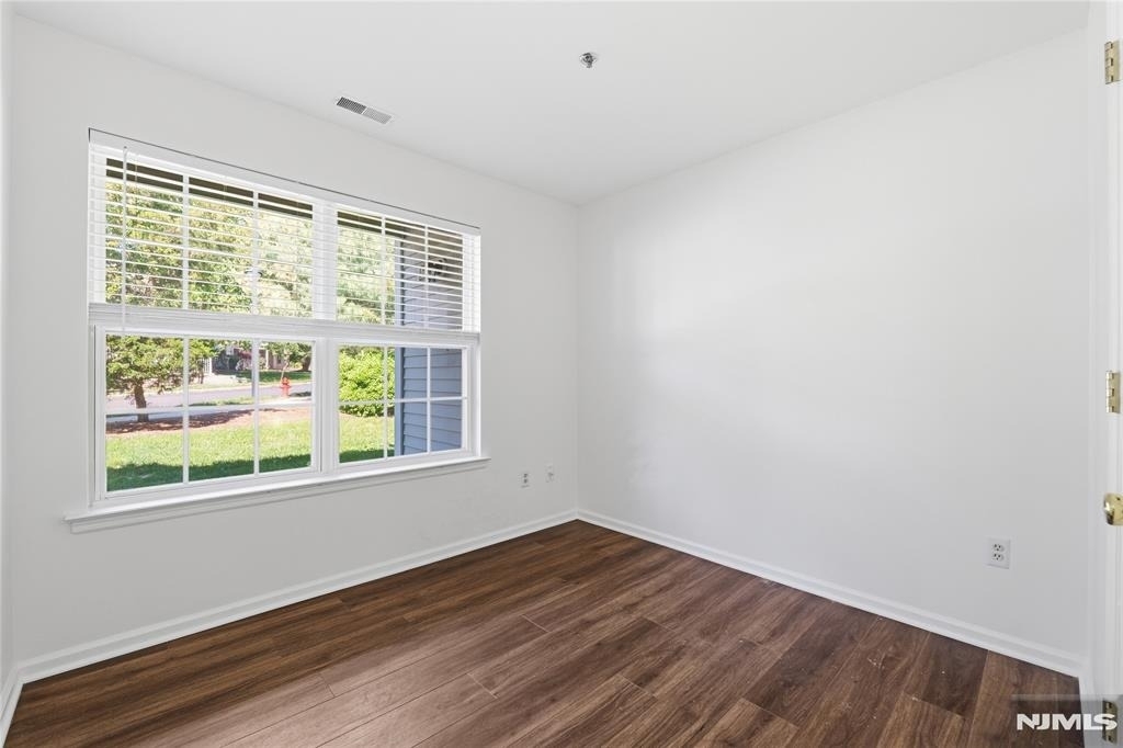 5301 Tudor - Photo 15