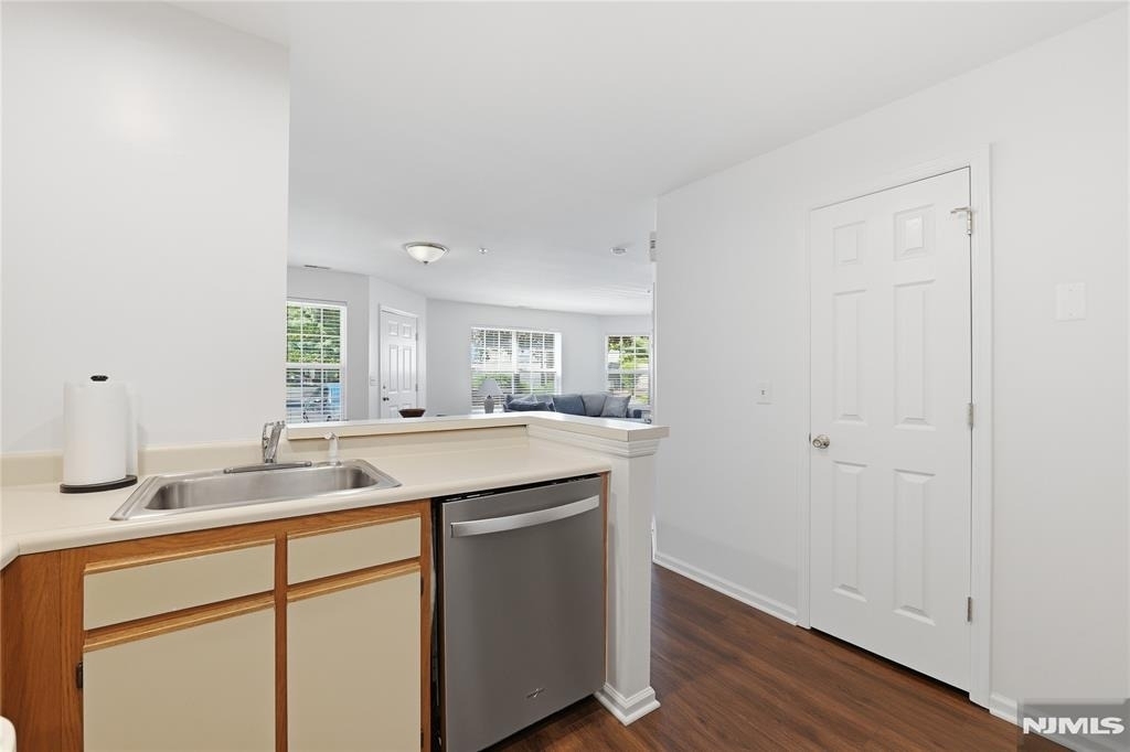 5301 Tudor - Photo 14