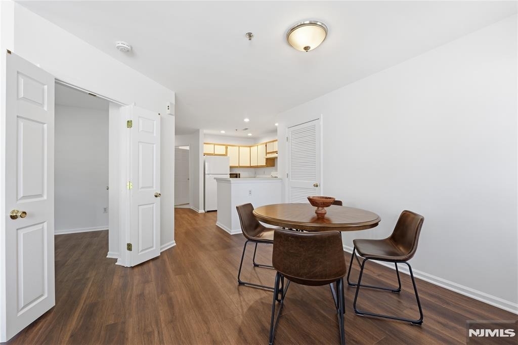 5301 Tudor - Photo 7
