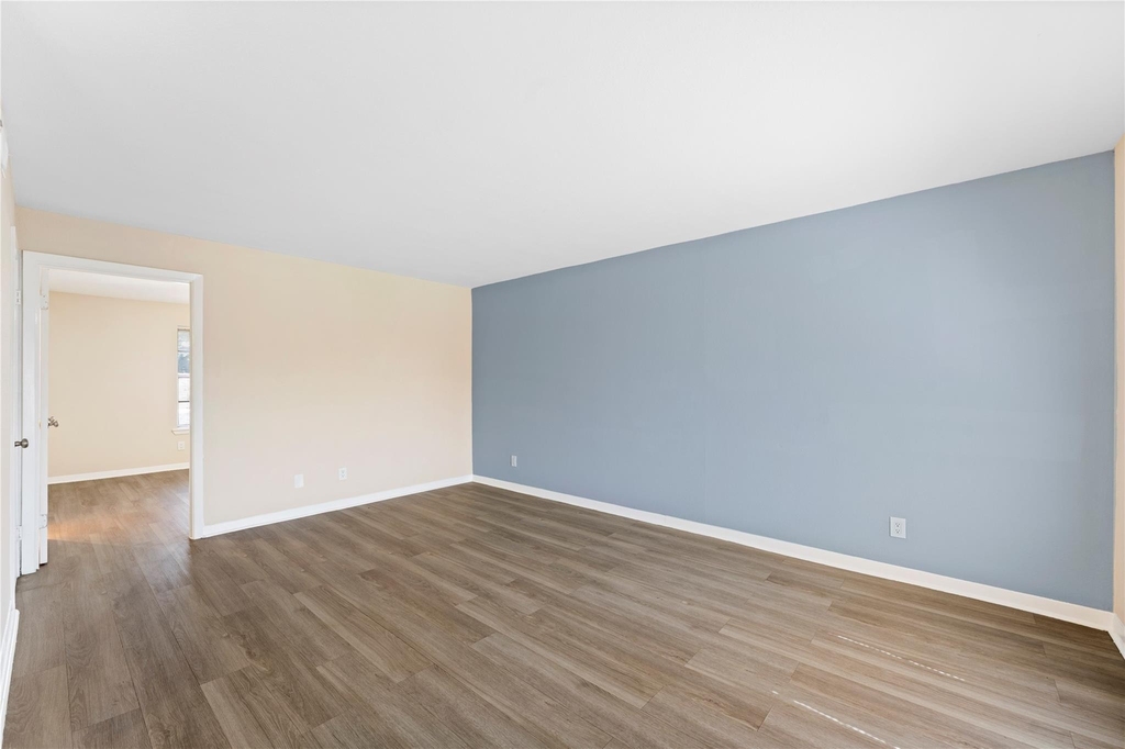 3316 Burke Road - Photo 8
