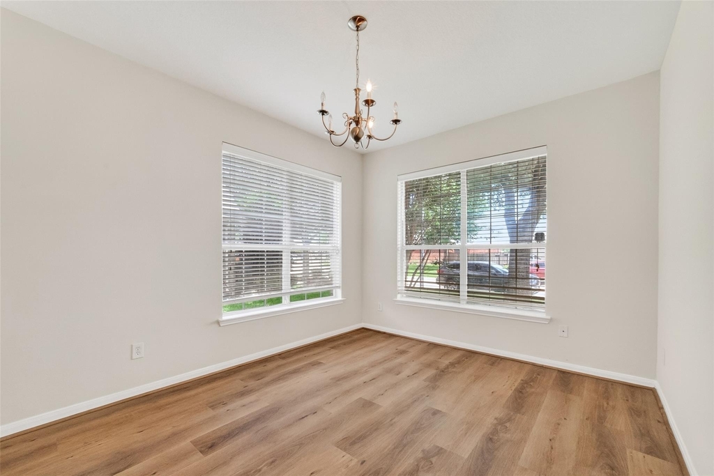 16119 Gavin Lane - Photo 5