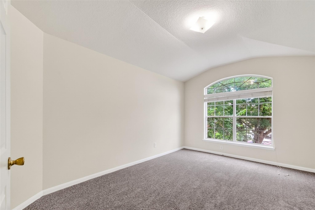 16119 Gavin Lane - Photo 28