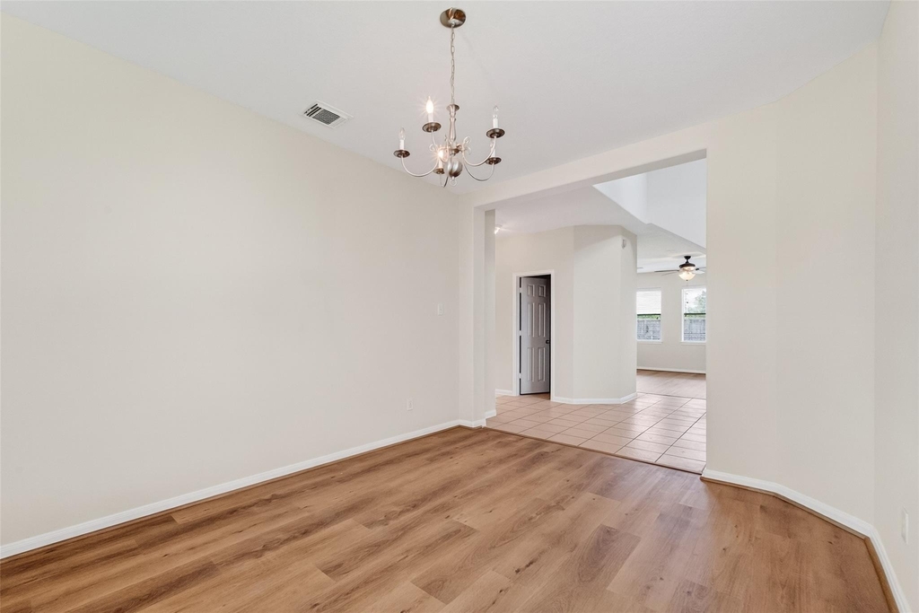 16119 Gavin Lane - Photo 3