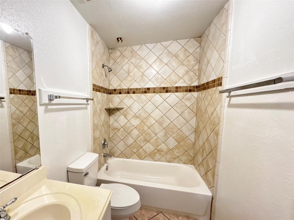 2110 Turner Drive - Photo 14