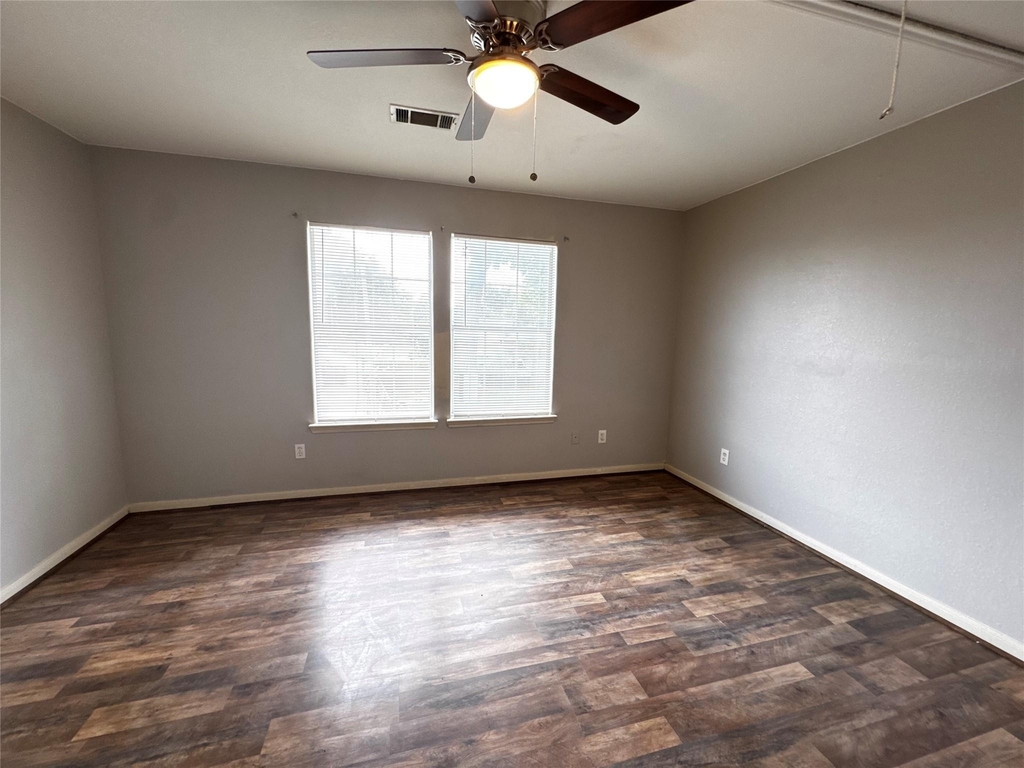 2110 Turner Drive - Photo 13
