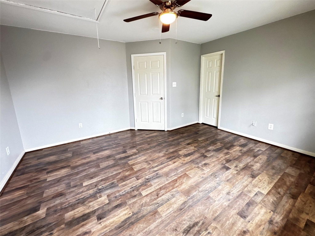 2110 Turner Drive - Photo 9