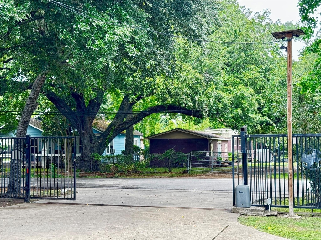 2110 Turner Drive - Photo 20