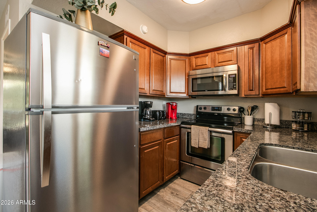 4600 N 68th Street - Photo 6
