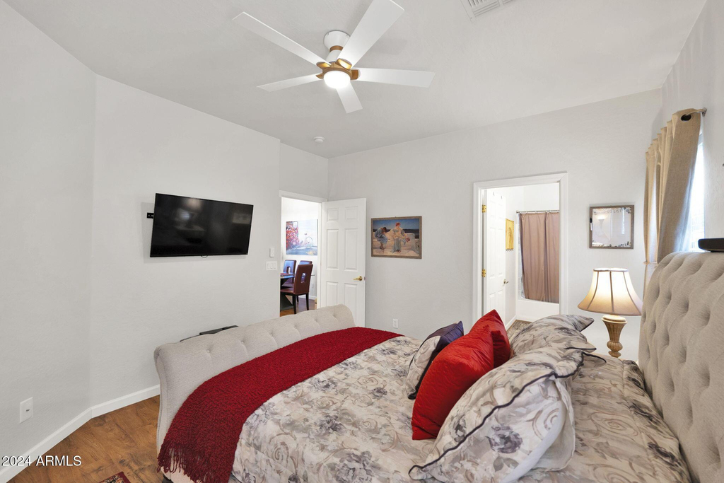 868 E Savannah Drive - Photo 15