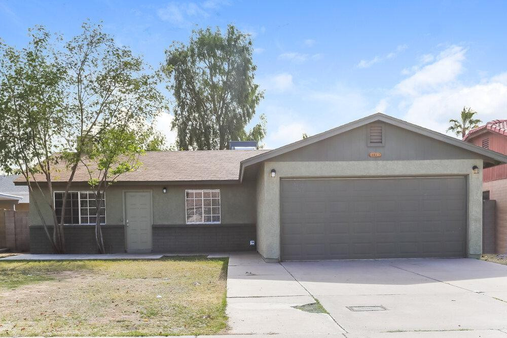 1417 E Irwin Avenue - Photo 0