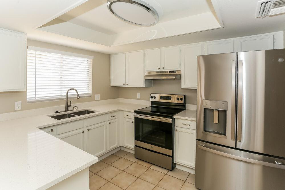 1417 E Irwin Avenue - Photo 7
