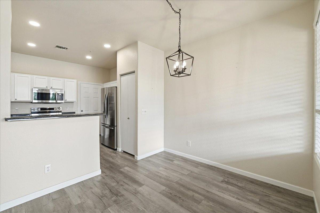 1633 E Lakeside Drive - Photo 1