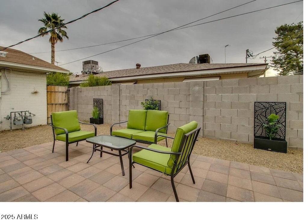 6809 E Earll Drive - Photo 2