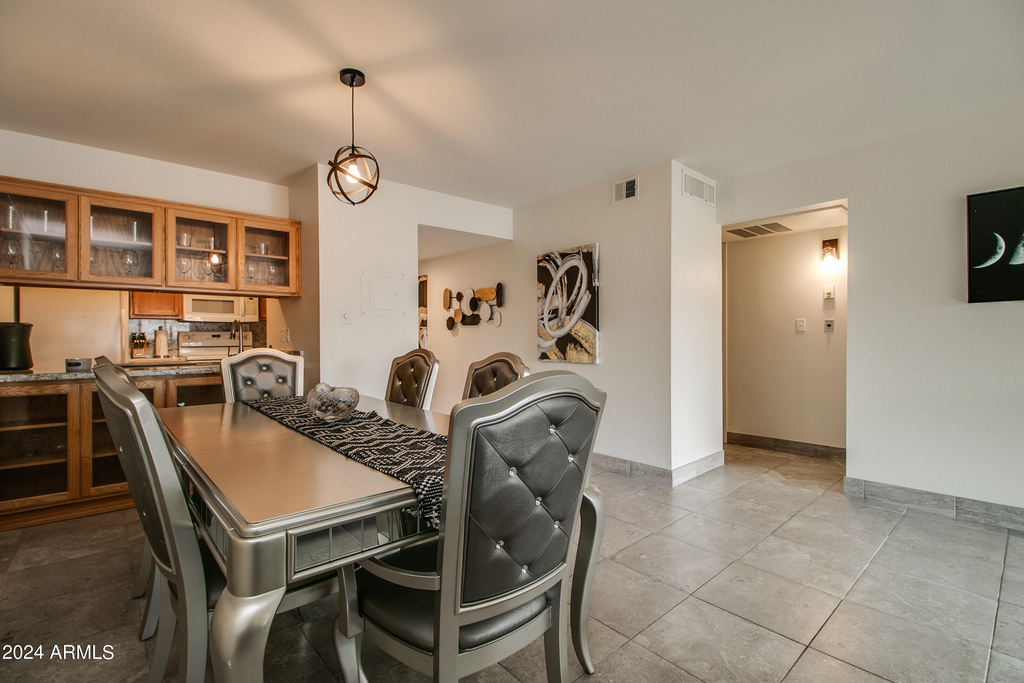 7625 E Camelback Road - Photo 12