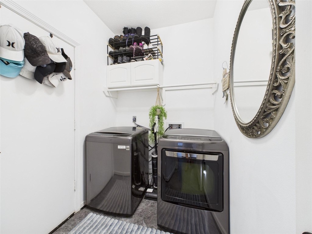 203 Las Brisas Street - Photo 34