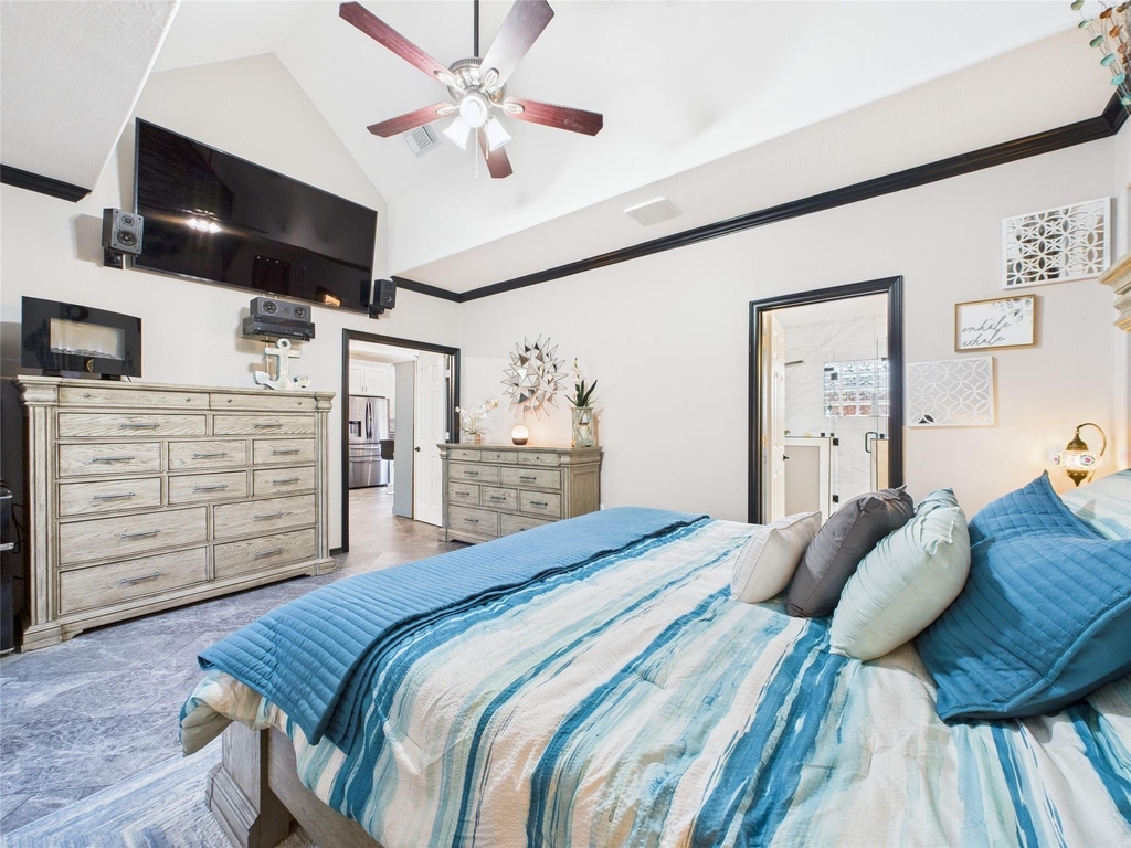 203 Las Brisas Street - Photo 21