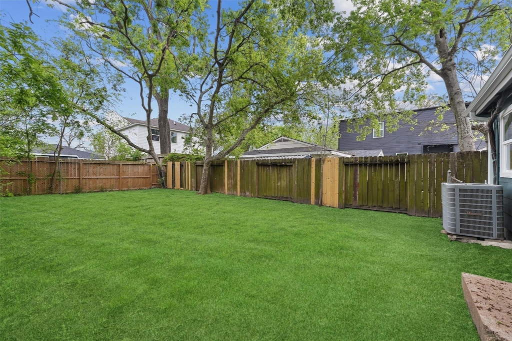 4630 Clover Street - Photo 21