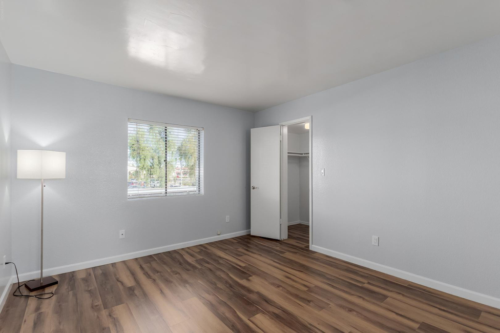 10444 N 69th - Photo 17
