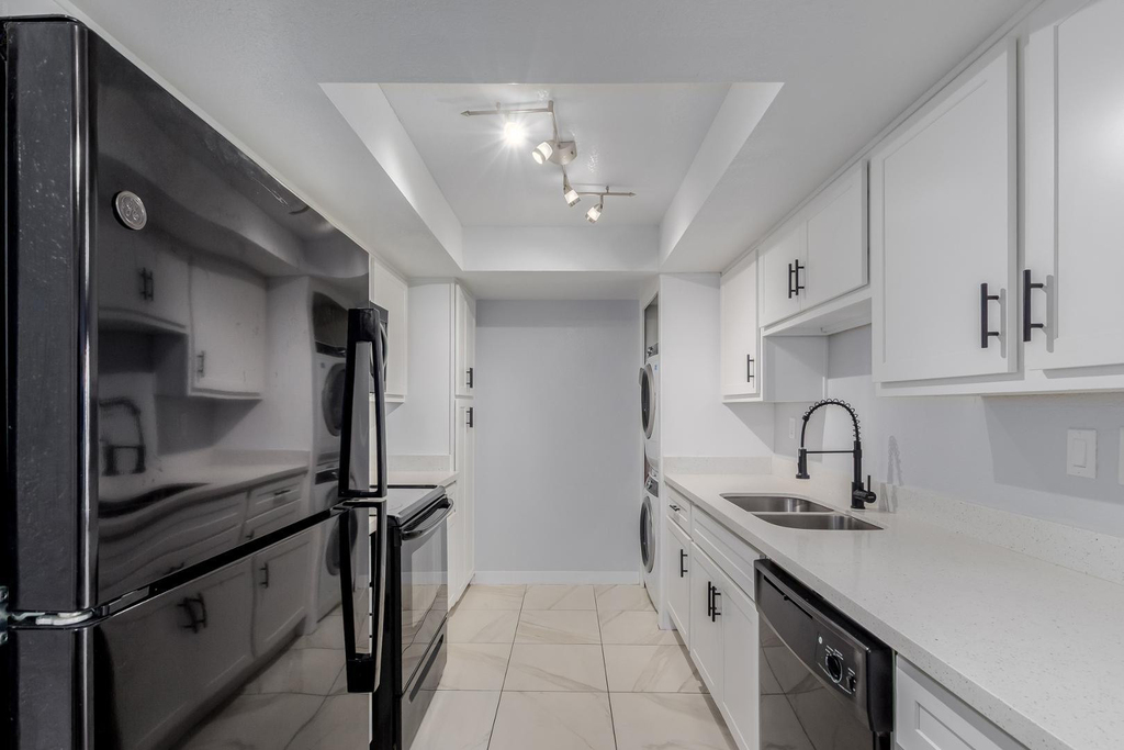 10444 N 69th - Photo 0