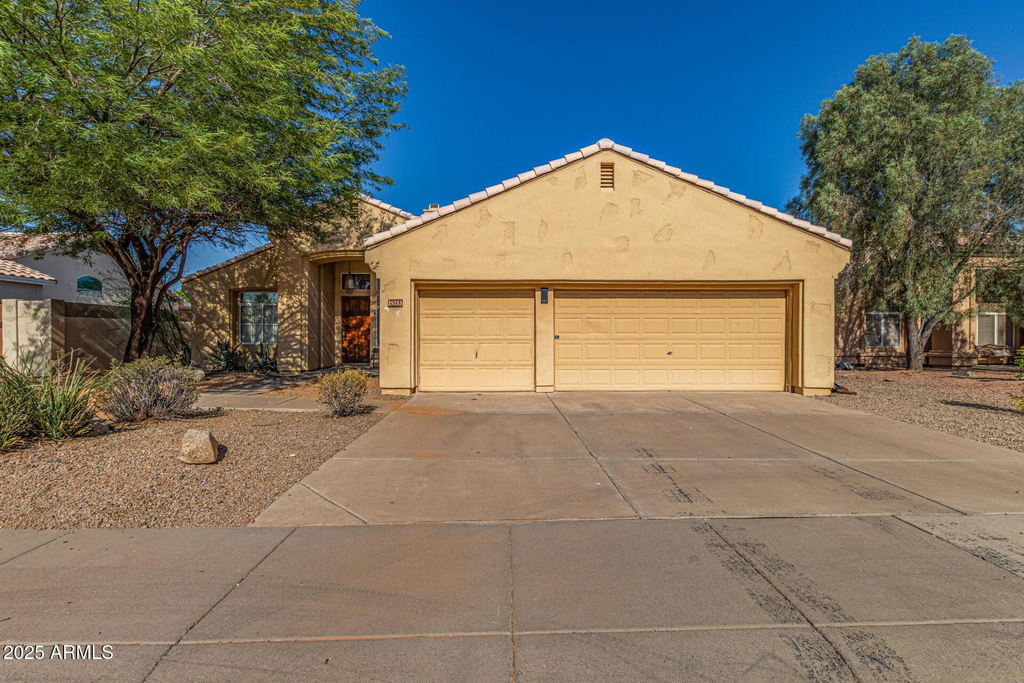 15213 N 55th Way - Photo 0