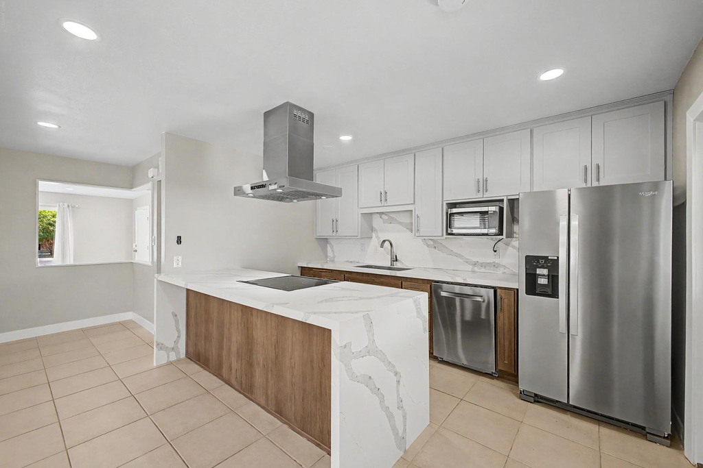8730 E Rancho Vista Drive - Photo 3