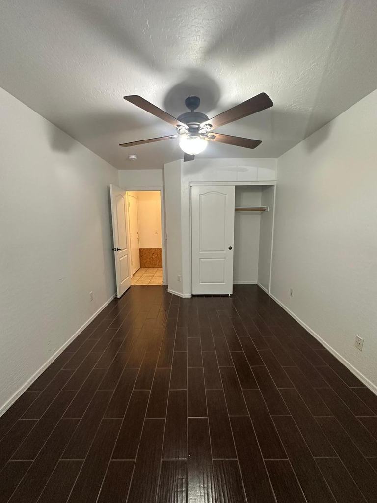 2665 N 137th Avenue - Photo 7