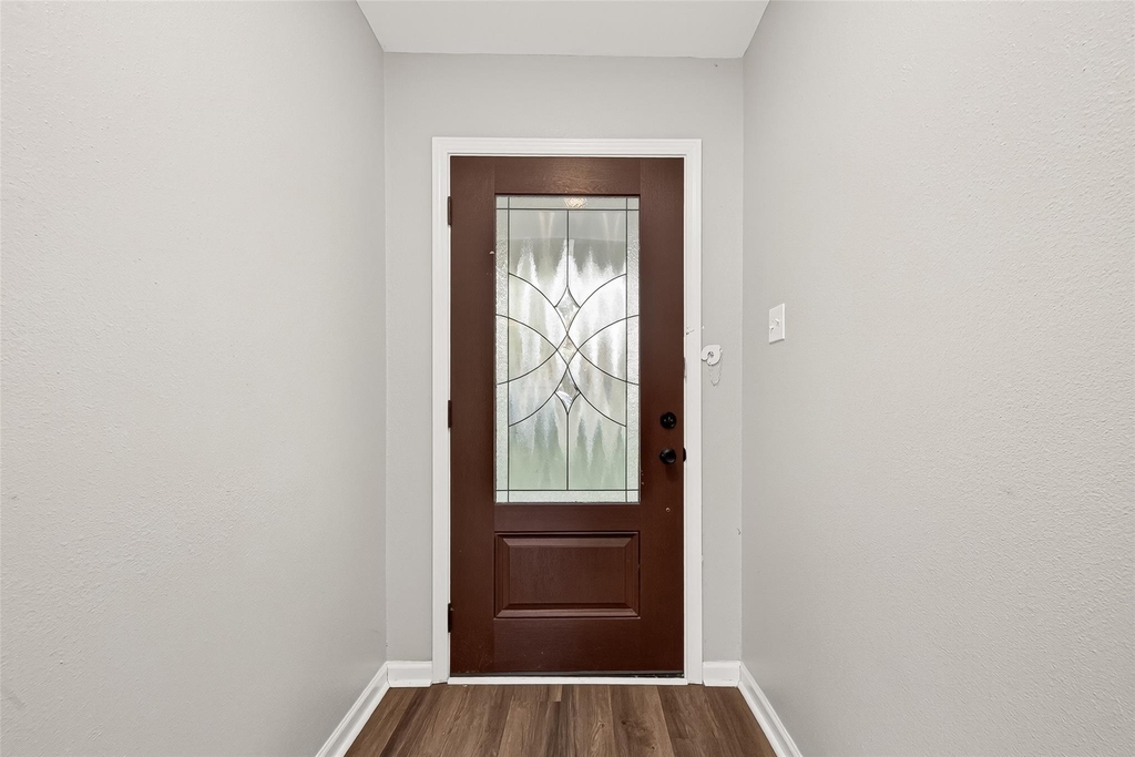 3318 Kentwood Drive - Photo 6