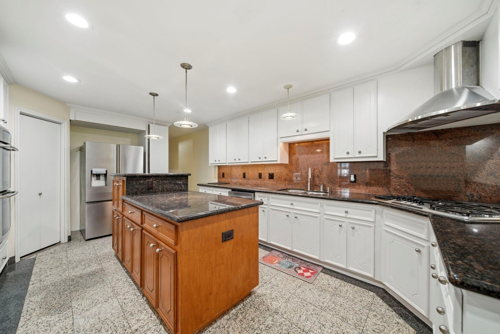 11730 Denise Drive - Photo 10