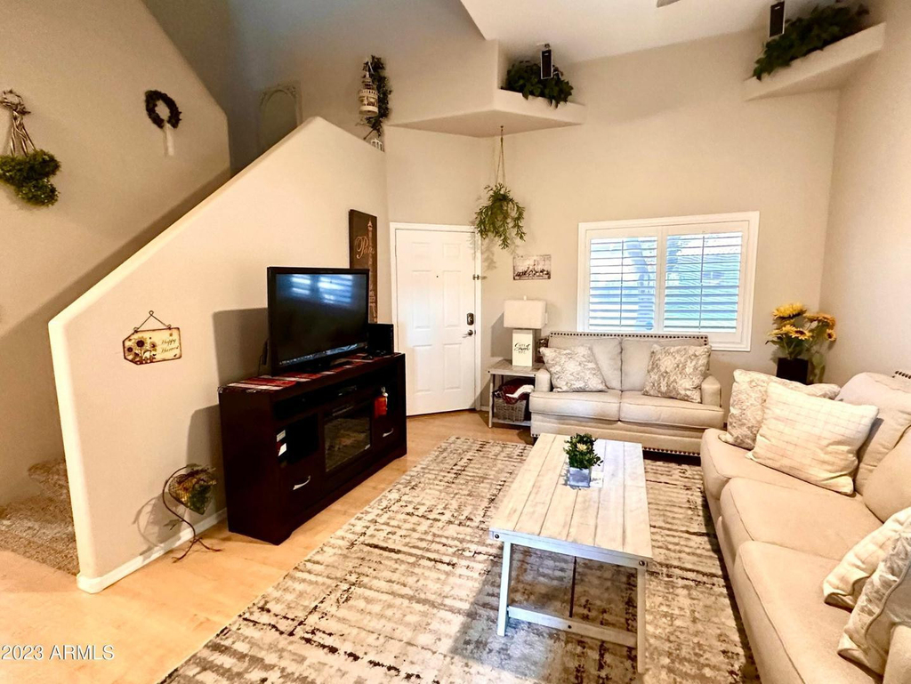 15730 N Hidden Valley - Photo 3
