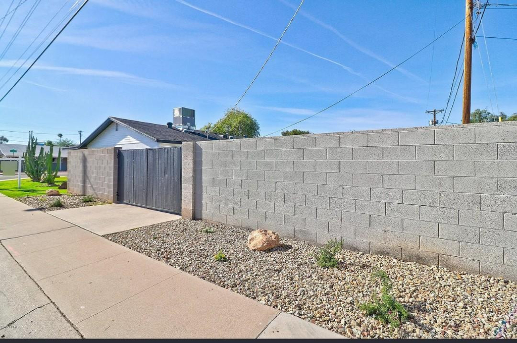 8144 E Fairmount Avenue - Photo 37