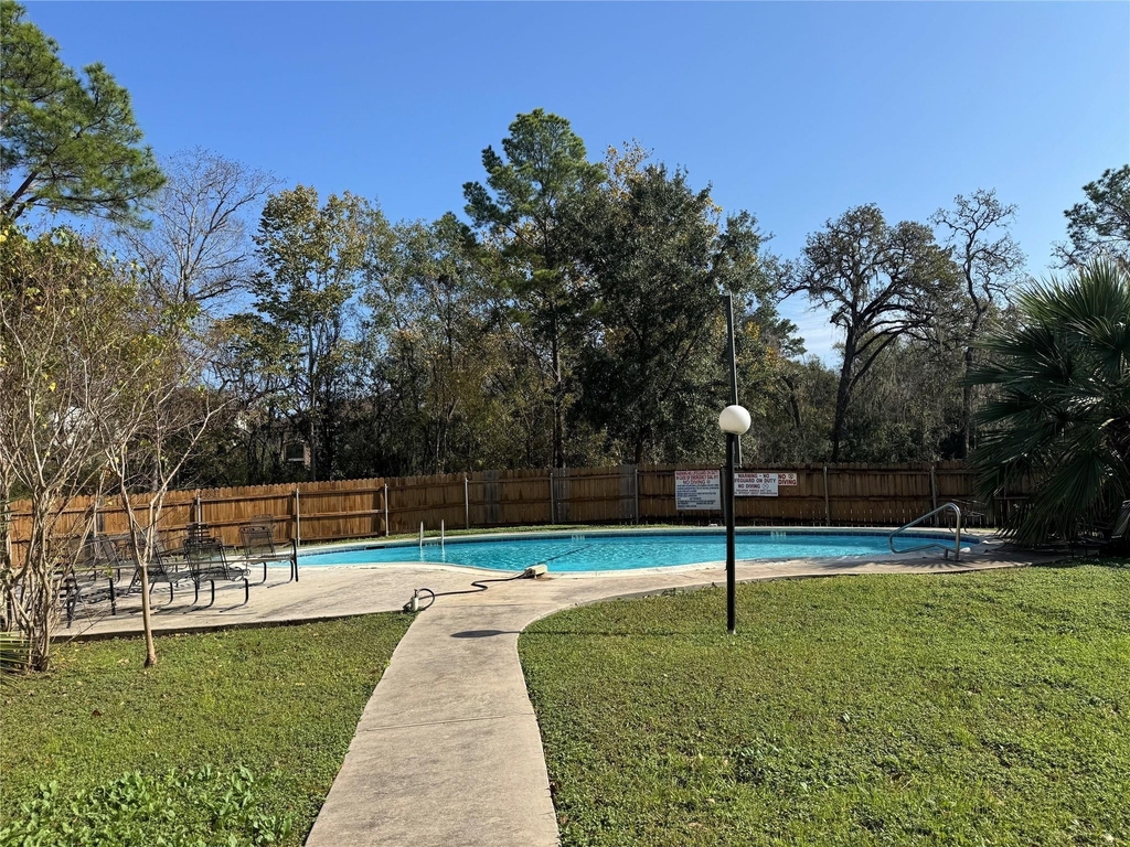 652 N Eldridge Parkway - Photo 22