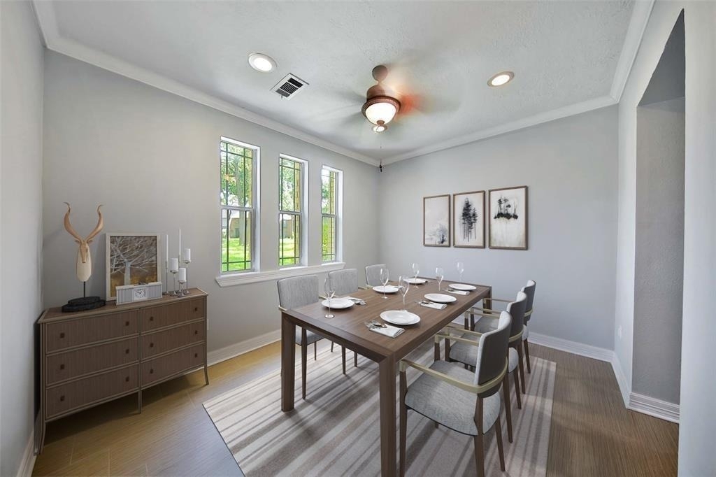 652 N Eldridge Parkway - Photo 3
