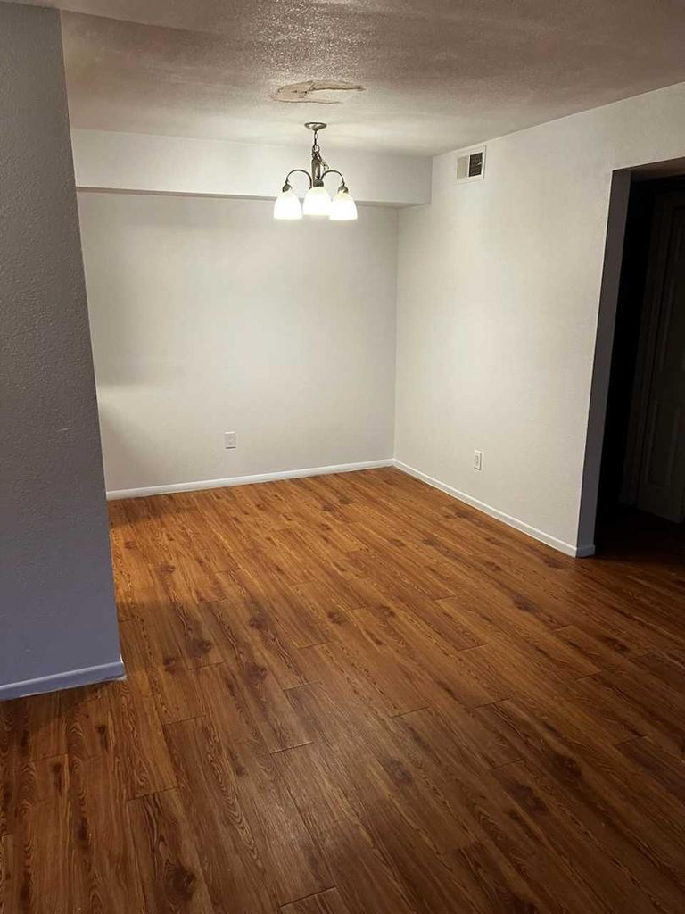 2625 E Indian School - Photo 14