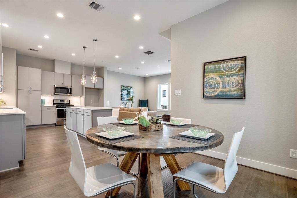 8411 Hempstead Road - Photo 4