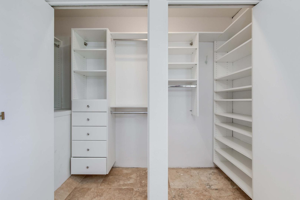 4701 N 68th Street - Photo 10