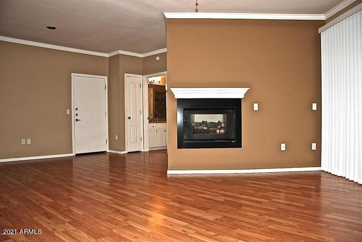 1701 E Colter - Photo 4