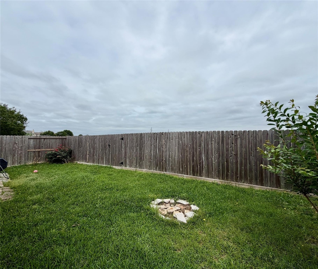 25206 Barmby Drive - Photo 21