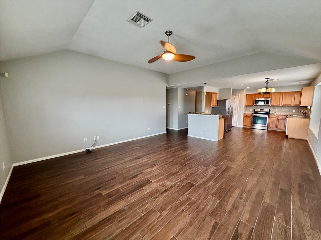 25206 Barmby Drive - Photo 9