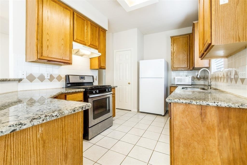 1138 Evandale Lane - Photo 8