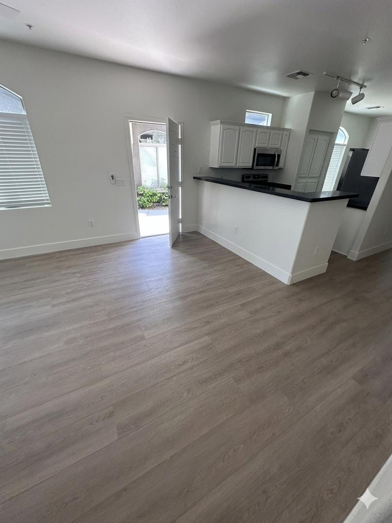 17365 N Cave Creek Road - Photo 2